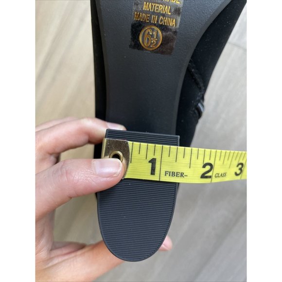 Women’s Soda Zip Up Ankle Boots size 6.5 Black Suede Mint Condition‎ - Picture 10 of 10